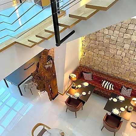 Valverde Design Country Lagos